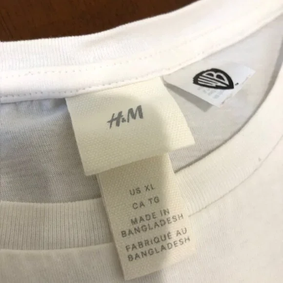 H & M Friends Unisex T-Shirt Size XL. - Picture 7 of 12